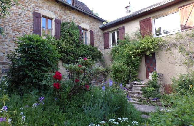 COTTAGE OF LIRIO DU GEVAUDAN FULL HEART OF LOZERE IDEAL FOR 10/12 ADULTS