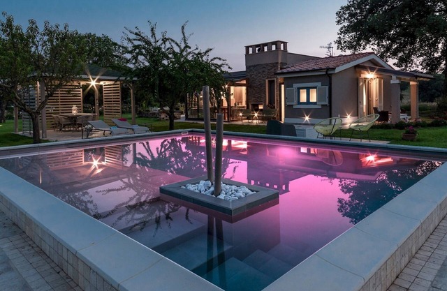 Cottage Violapo 6+2, Emma Villas