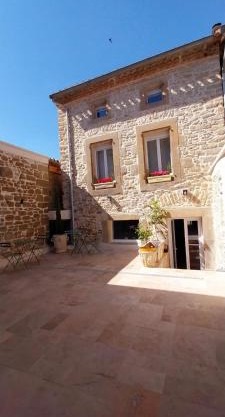 Cottages Occitans