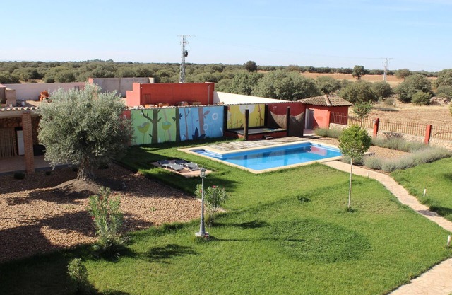 Country house, chic and comfortable