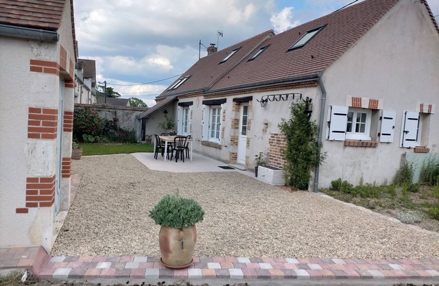 Country house between loire and sologne