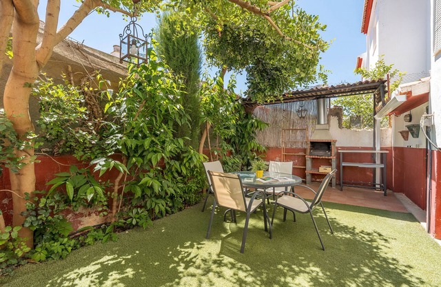 Country House 'La Era De Alcántara' with Mountain View, Wi-Fi and Air Conditioning