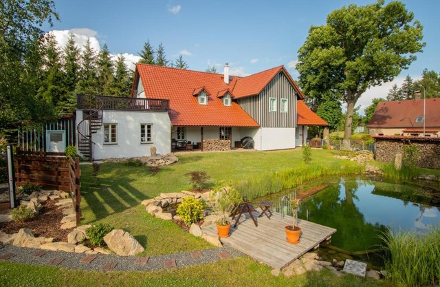 COUNTRY HOUSE Tisá
