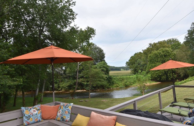 Couples Creek Retreat