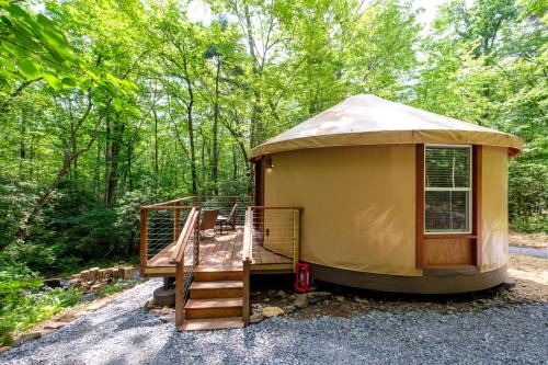 Couples Yurt - The Whisperer at Valley Bear Farms Resort