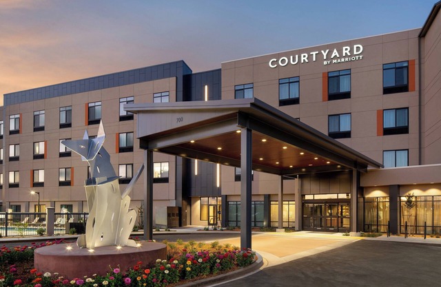 Courtyard by Marriott Petaluma Sonoma County