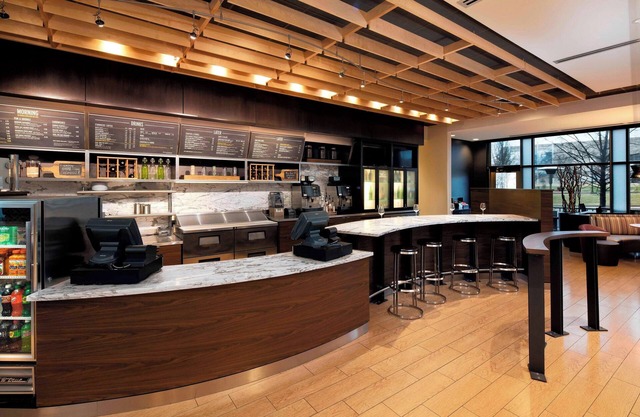 Courtyard by Marriott Indianapolis Downtown