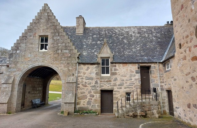 Courtyard Cottage - Drum Castle