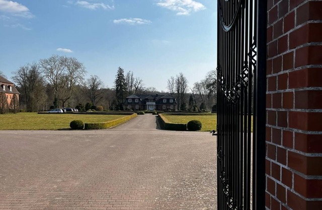 Cozy 1 room apartment on Gut Rottmanshagen. Pet friendly!