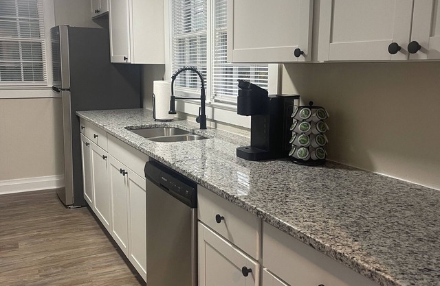 Cozy 1bed/1bath/full kitchen in foothills of NC