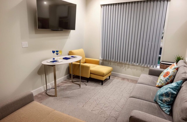Cozy 1BR Suite with AC & WiFi Charming Los Angeles Stay