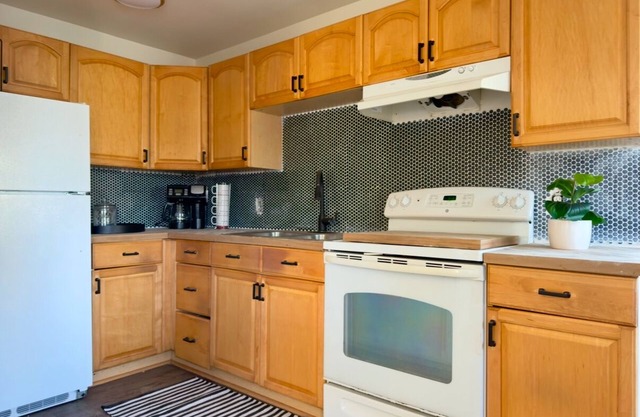 Cozy 2B/1B Casita Vienna in Salem