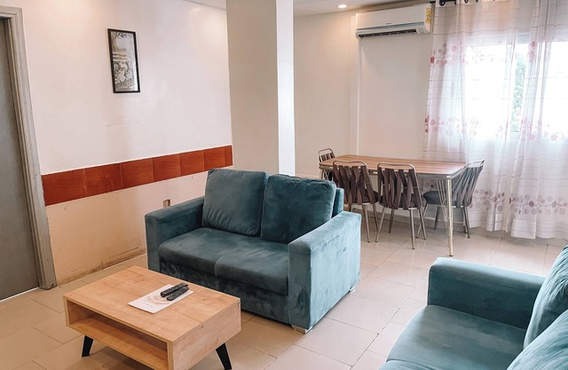 Cozy 2BR at Labone, Wi-Fi/DSTV