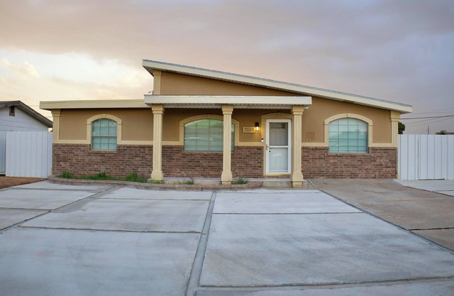 Cozy 3-Bedroom, 2-Bath Home in Midland – Perfect for Families or Work Trips!