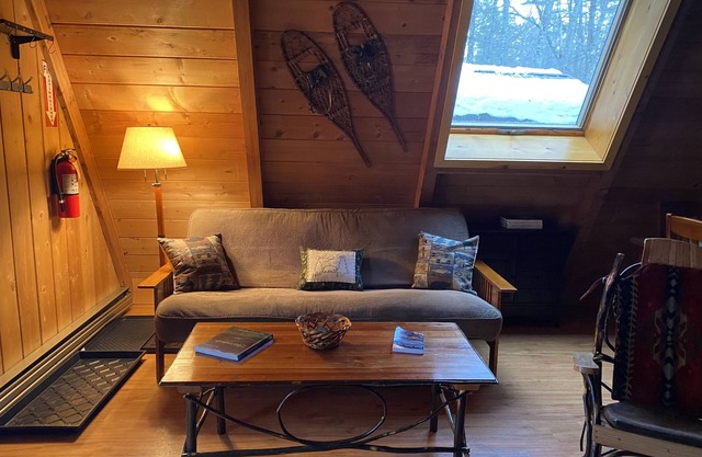 Cozy A-Frame Minutes to Whiteface