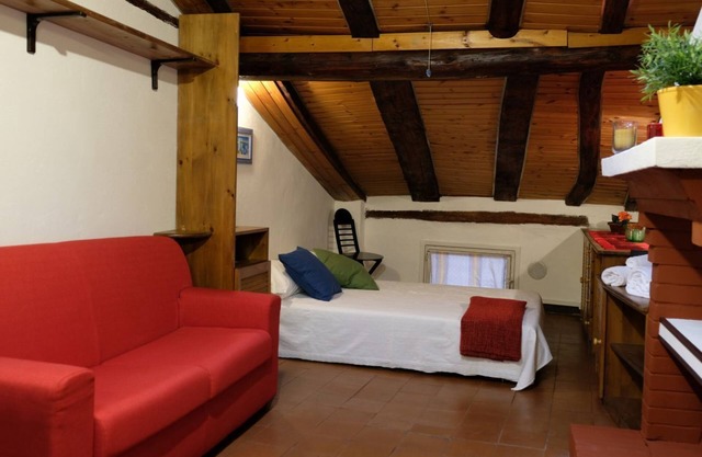 Cozy and characteristic attic in the historic center of Bologna