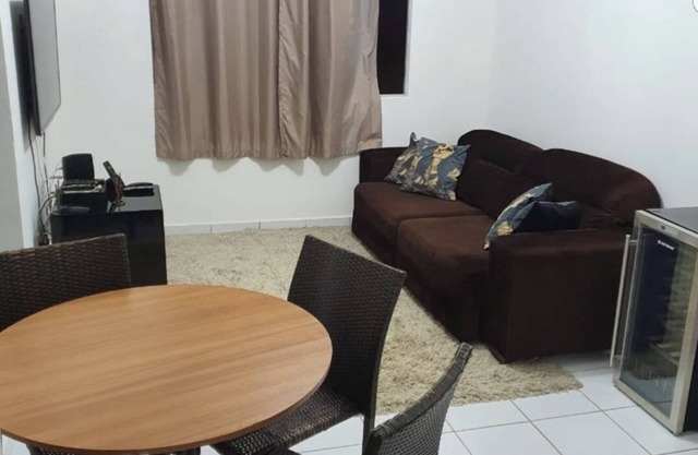 Cozy and spacious apartment with swimming pool, close to supermarket, pharmacy
