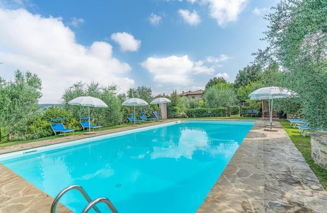 Cozy apartment in Castellina Chianti SI