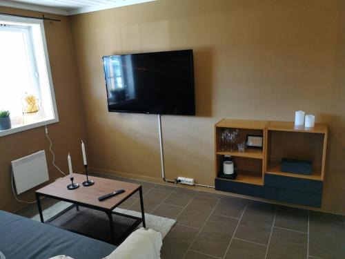 Cozy apartment close to many experiences