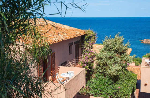 Cozy apartment in Costa Paradiso