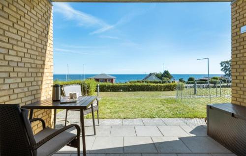 Cozy Apartment In Allinge With Wifi