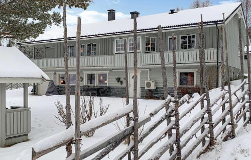 Cozy Apartment In Gol With Wifi