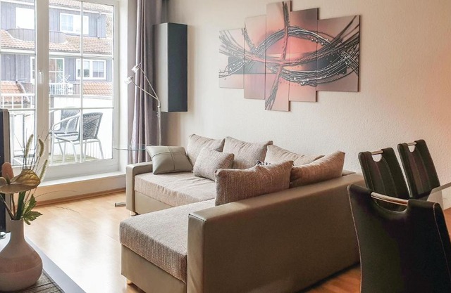 Cozy Apartment In Insel Poelgollwitz