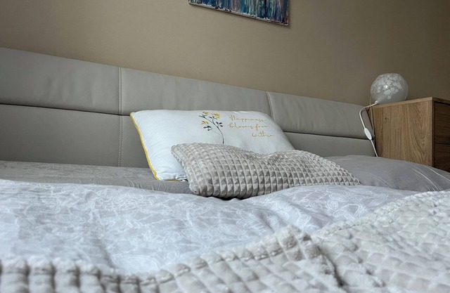 COZY apartment in GREAT location
