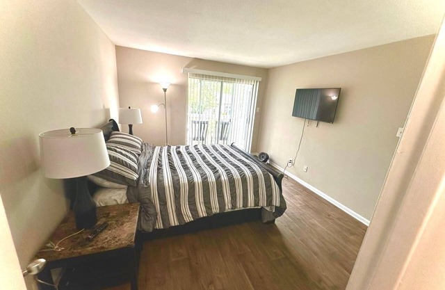 Cozy apartment with WiFi and fitness room in delightful Owings Mills