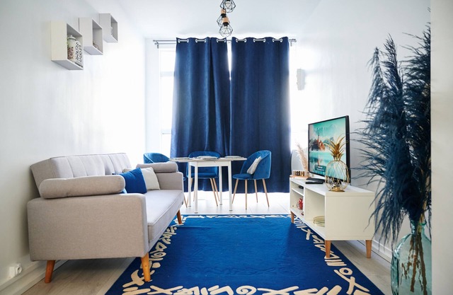 Cozy appartment at Creil city center, 6mins walk from Creil train station