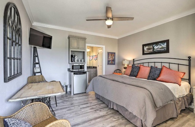 Cozy Auburn Studio Less Than 1 Mile to University!