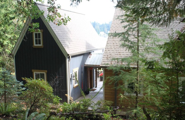 Cozy Boat House By The Bay