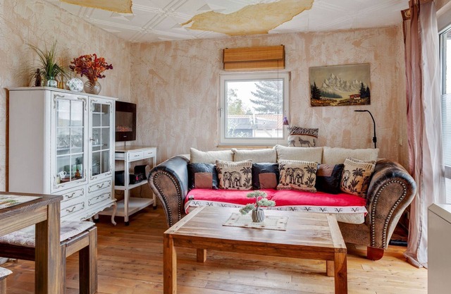 Cozy Bungalow in Nakenstorf with Garden