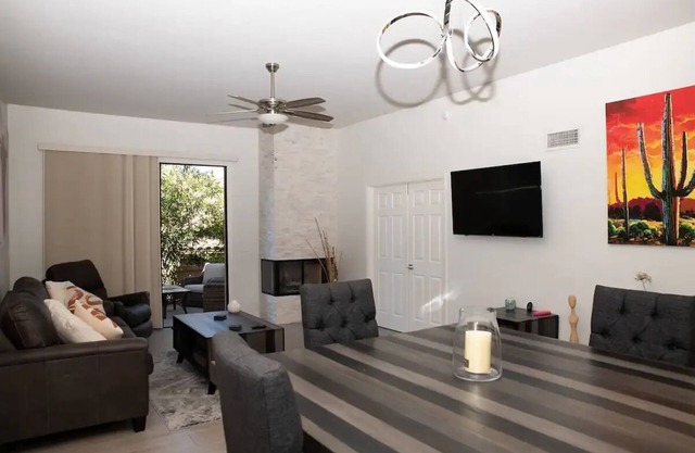 Cozy Cave Creek/Carefree Condo