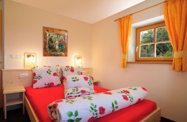 Cozy first floor apartment with garden, direct access to the playground