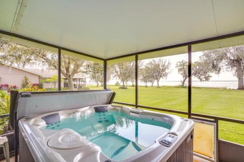 Cozy Frostproof Escape with Private Hot Tub!