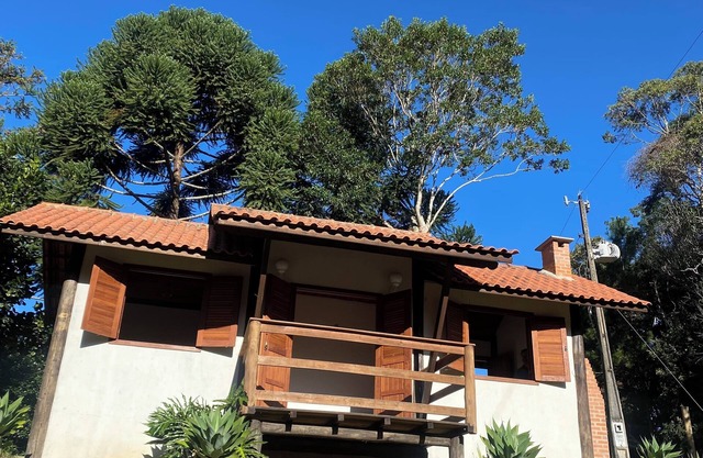 Cozy guesthouse surrounded by nature, total privacy, fireplace