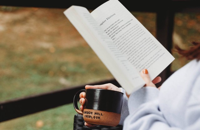 Cozy Hocking Hills Cabin to Relax in the Hot Tub, enjoy ATV riding & Hiking!