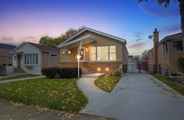 Cozy Home, Extended Stay, near Chicago & Hospitals