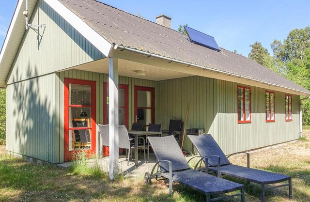 Cozy Home In Aakirkeby With Wifi