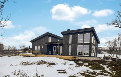 Cozy Home In Ålen With Wifi