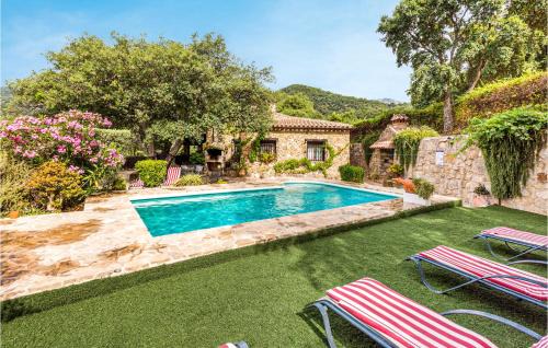 Cozy Home In Algatocin With Kitchenette