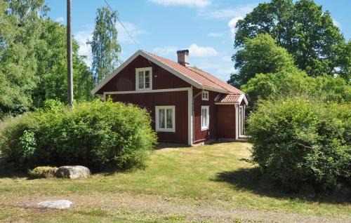 Cozy Home In Kristinehamn With Wifi