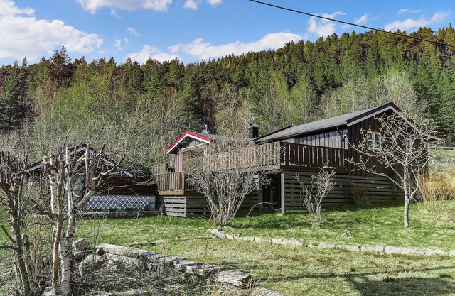 Cozy home in Meisingset with kitchen