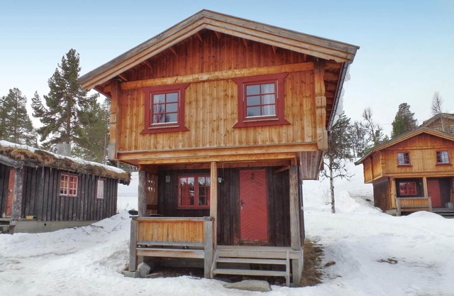 Cozy home in Ringebu with kitchen