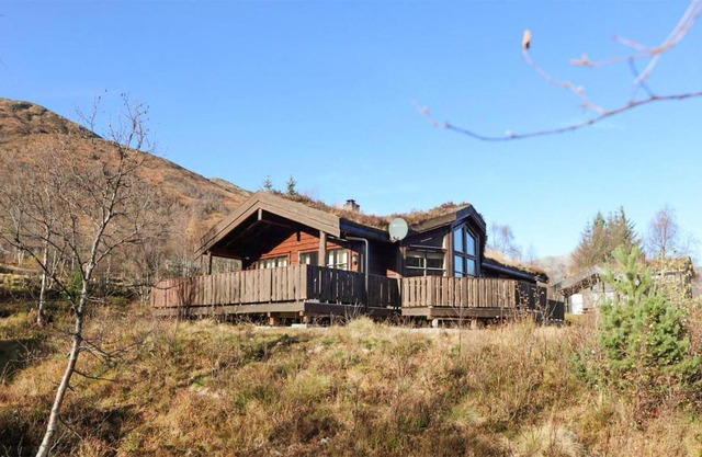 Cozy Home In Straumgjerde With Sauna