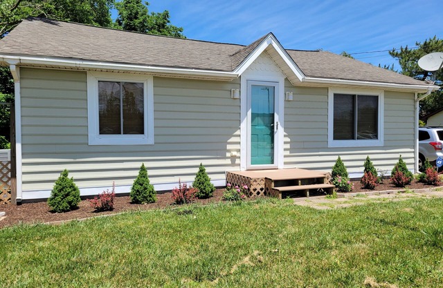 Cozy home minutes from Lewes and Rehoboth Beach