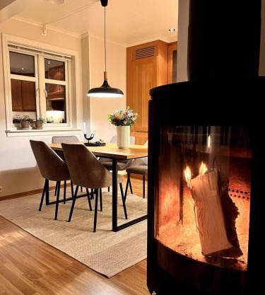 Cozy house with sea view