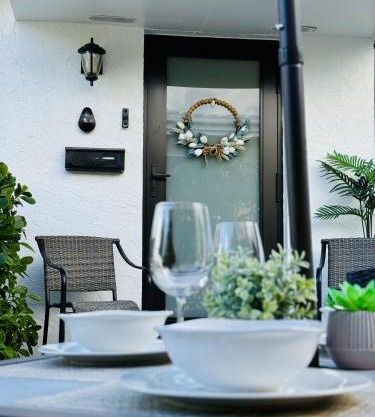 Cozy Miami Villa near Coconut Grove and the University of Miami