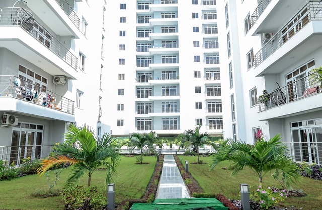 Cozy Modern 3BR with a Pool and Lounge, Oceanview, AC/WiFi/Beach/Gym